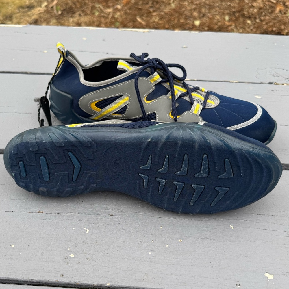 Sand n Sun Blue and Yellow Athletic Shoes S/13 - Picture 11 of 13